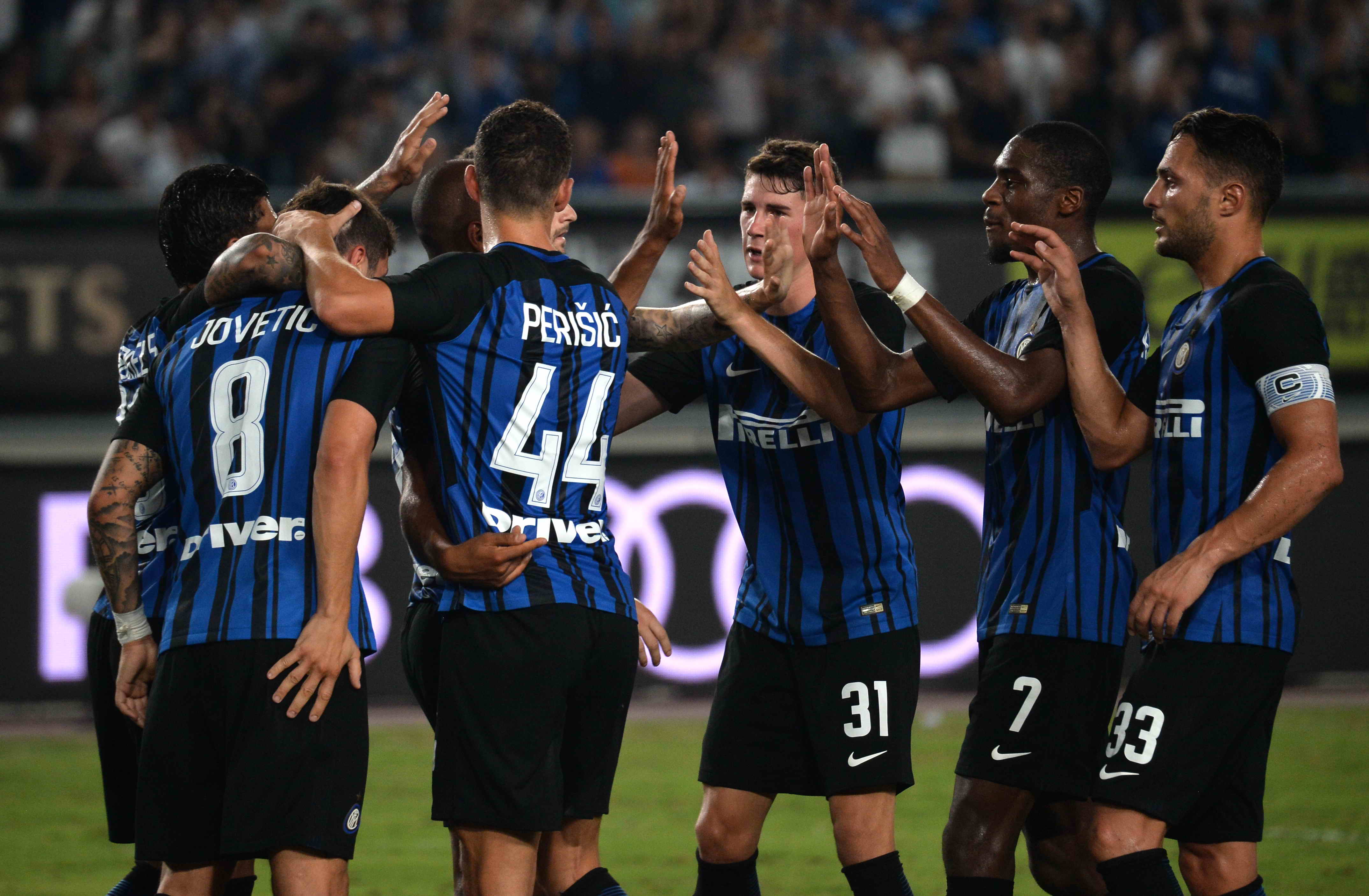 论成为关注 论成为关注