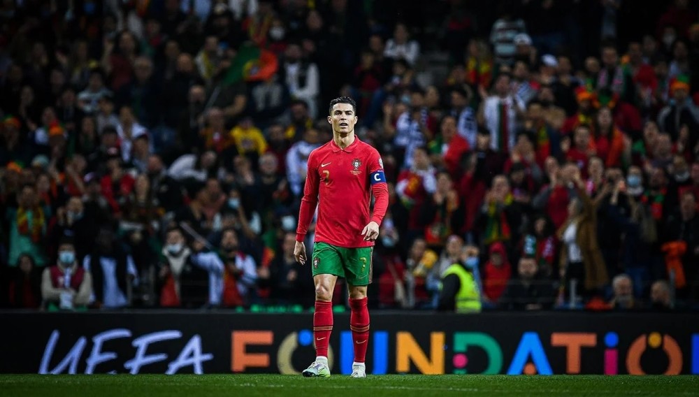 他指出过去 他指出过去