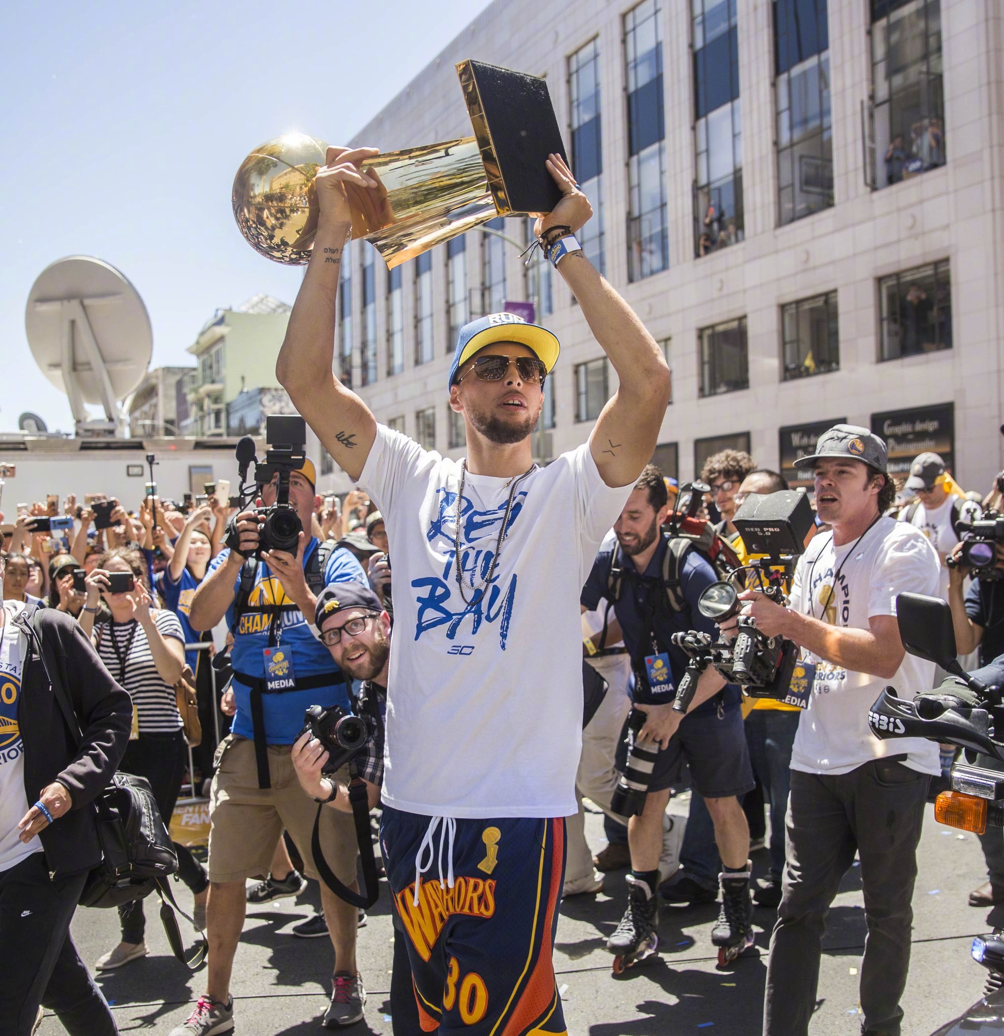 众多俱乐部 众多俱乐部