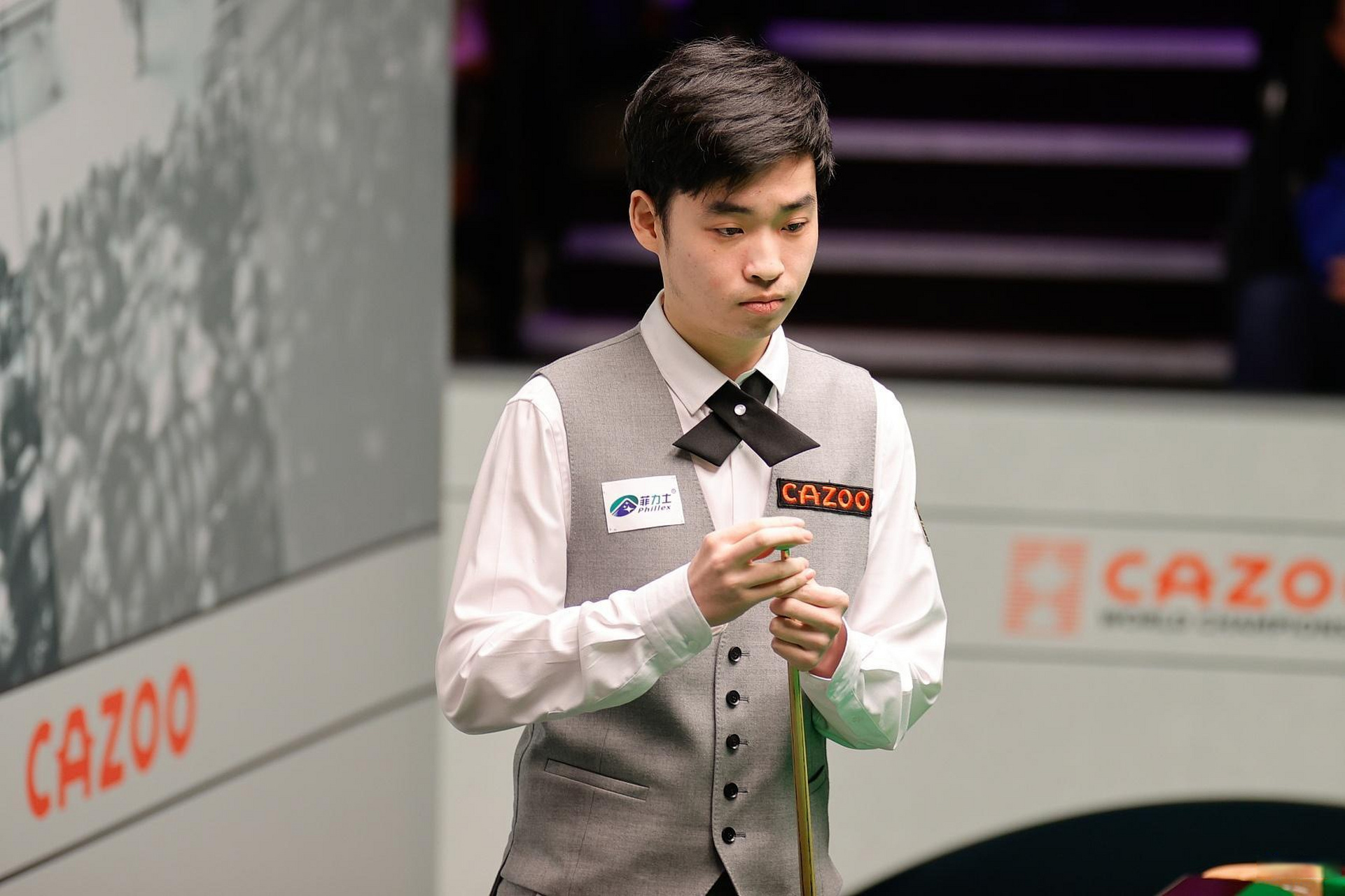 坚定不移的 坚定不移的