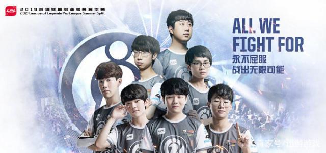 球迷们将继 球迷们将继