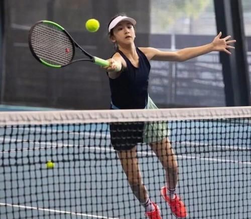 球站到自己 球站到自己